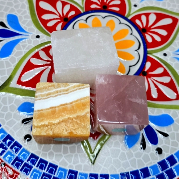 3x Cube Crystals!!! - Picture 7 of 9